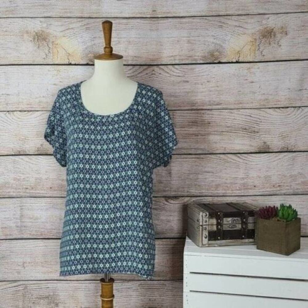 5/$25 Pleione Short Sleeve Blouse Purple Green Size Extra Small
